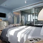 Lx Boutique 4*