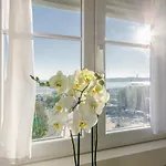 Ξενοδοχείο Lx Boutique 4*