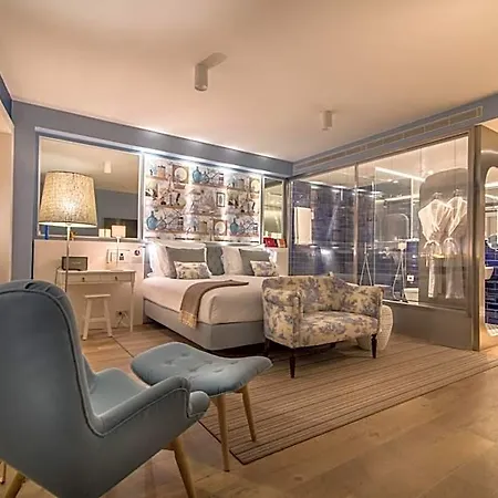Lx Boutique 4*