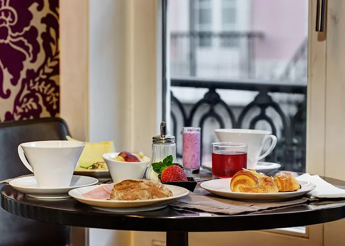 Lx Boutique Hotel 4*