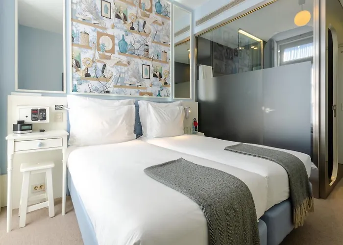 Lx Boutique 4*