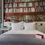Lx Boutique Hotel 4*